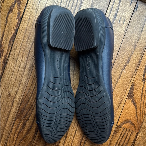 Clarks Blue Flats - Picture 4 of 5